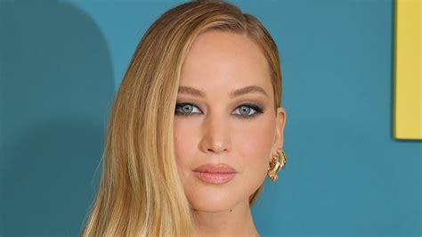 jennifer leaked nudes|Jennifer Lawrence is full frontal nude in Netflixs No Hard Feelings